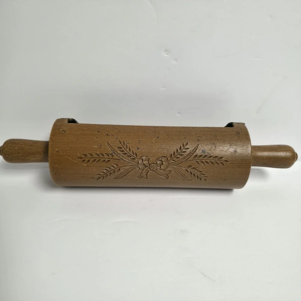 Vintage 1985 HOMCO Rolling Pin Wall Pocket Planter Kitchen Decor Faux Wood